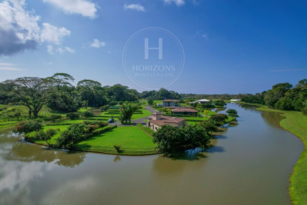 623M² Lot For Sale In Mistico Luxury Beach Town &Amp; Resort – Pacific Coast Paradise Nja1316
