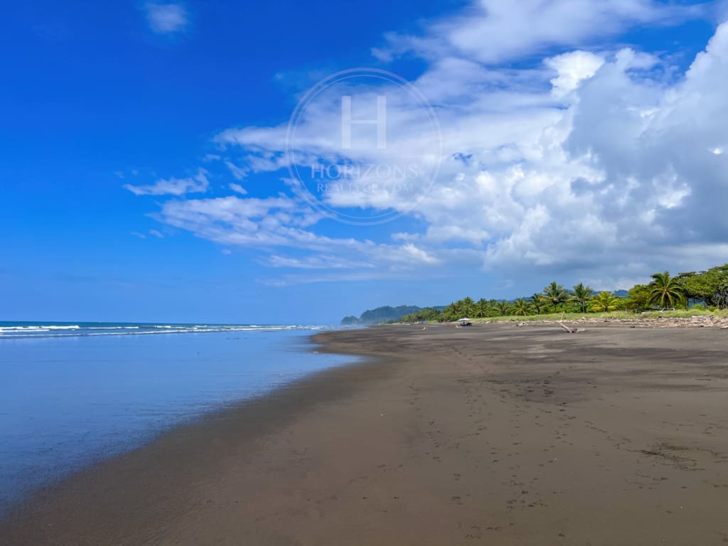 623m² Lot for Sale in Mistico Luxury Beach Town & Resort – Pacific Coast Paradise nja1316