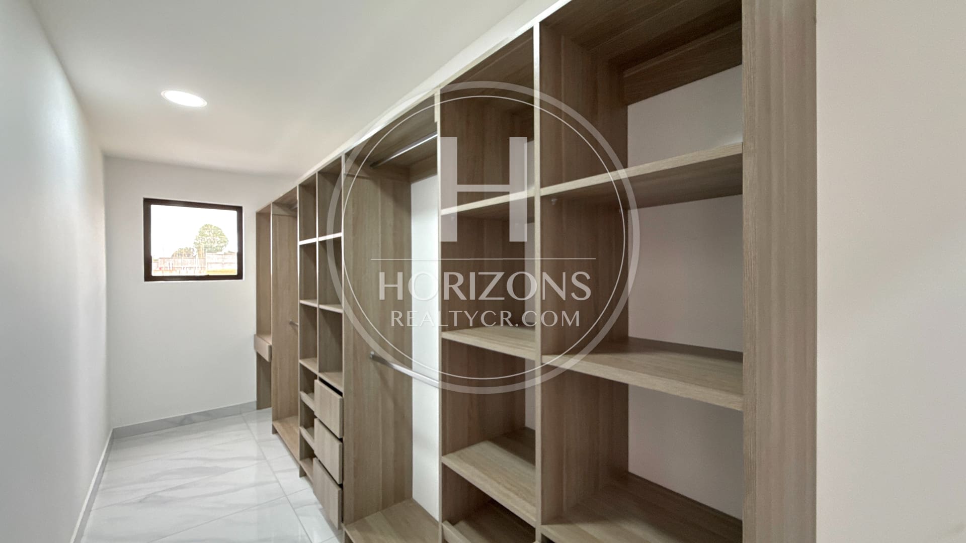 Casa Nueva en Venta Condominio Acqua! de 4 Habitaciones 1 en Primer Nivel nja1319