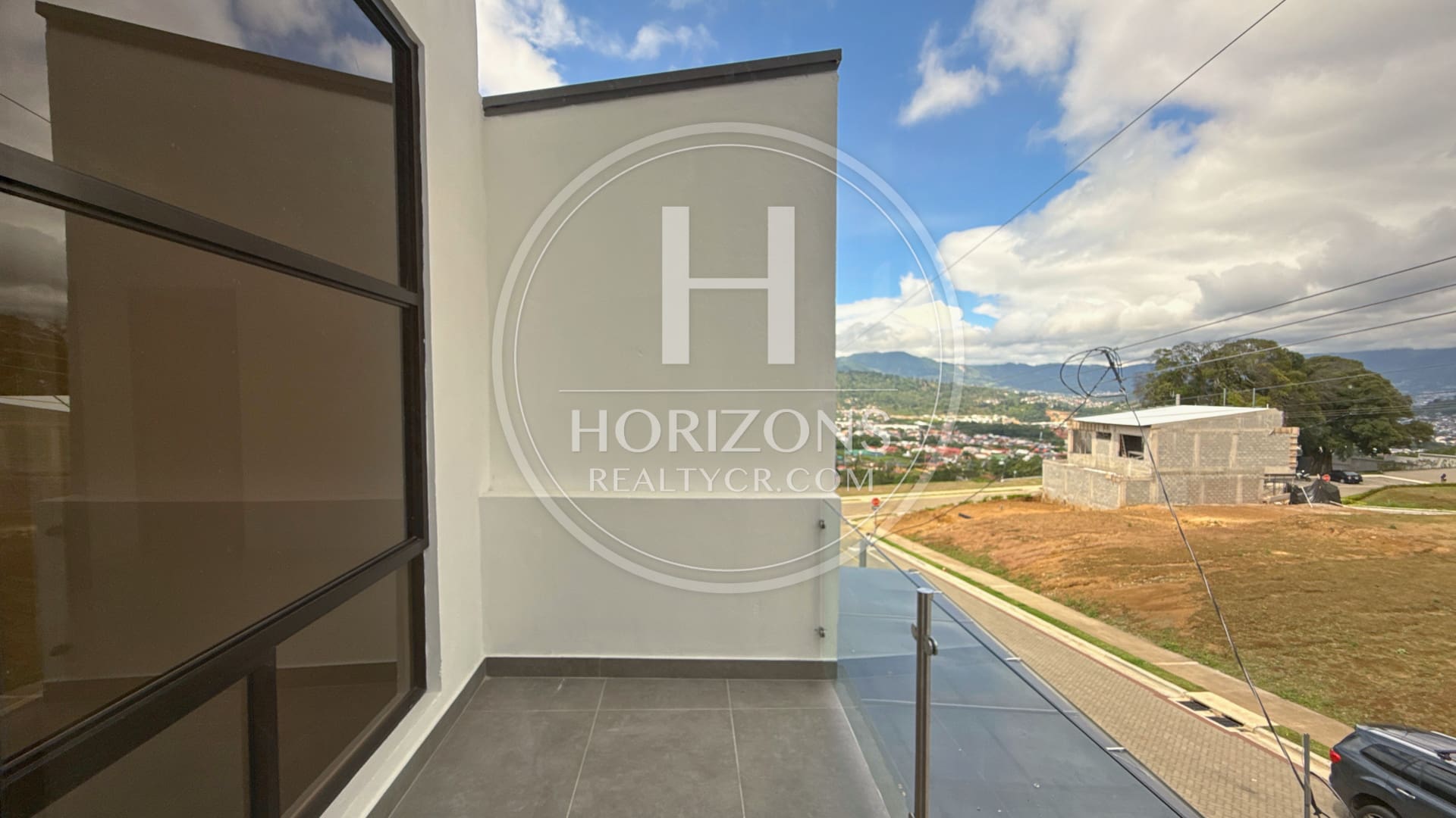 Casa Nueva en Venta Condominio Acqua! de 4 Habitaciones 1 en Primer Nivel nja1319