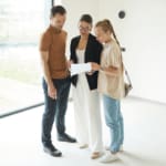 Alquilar o Comprar? Factores a Considerar Antes de Tomar una Decisión