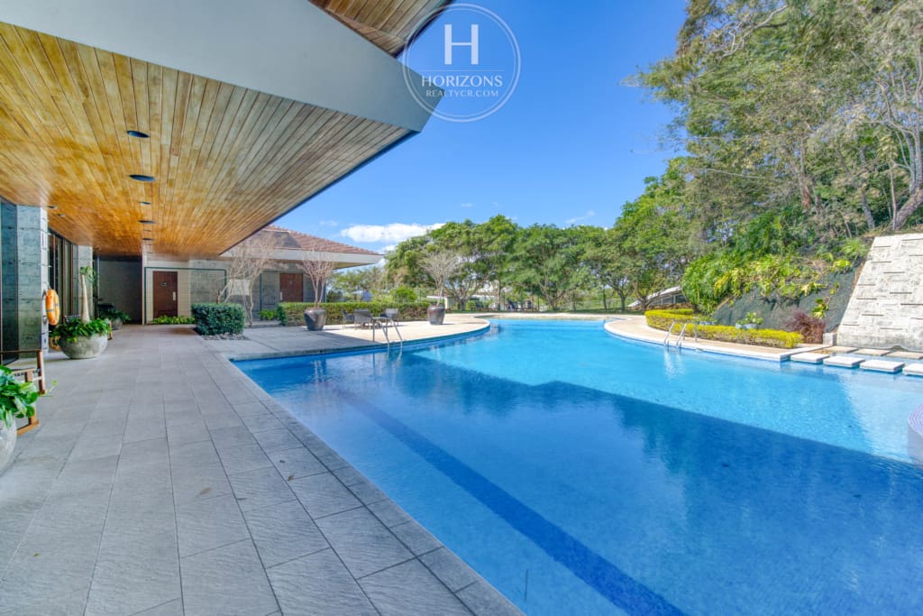 Venta de Terrenos desde los 690m² en Condominio Hacienda Espinal, La Guácima Alajuela noj1047