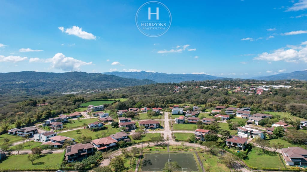 Lote De 2181M² En Venta En Condominio Hacienda Espinal, La Guácima, Alajuela  Nja1320