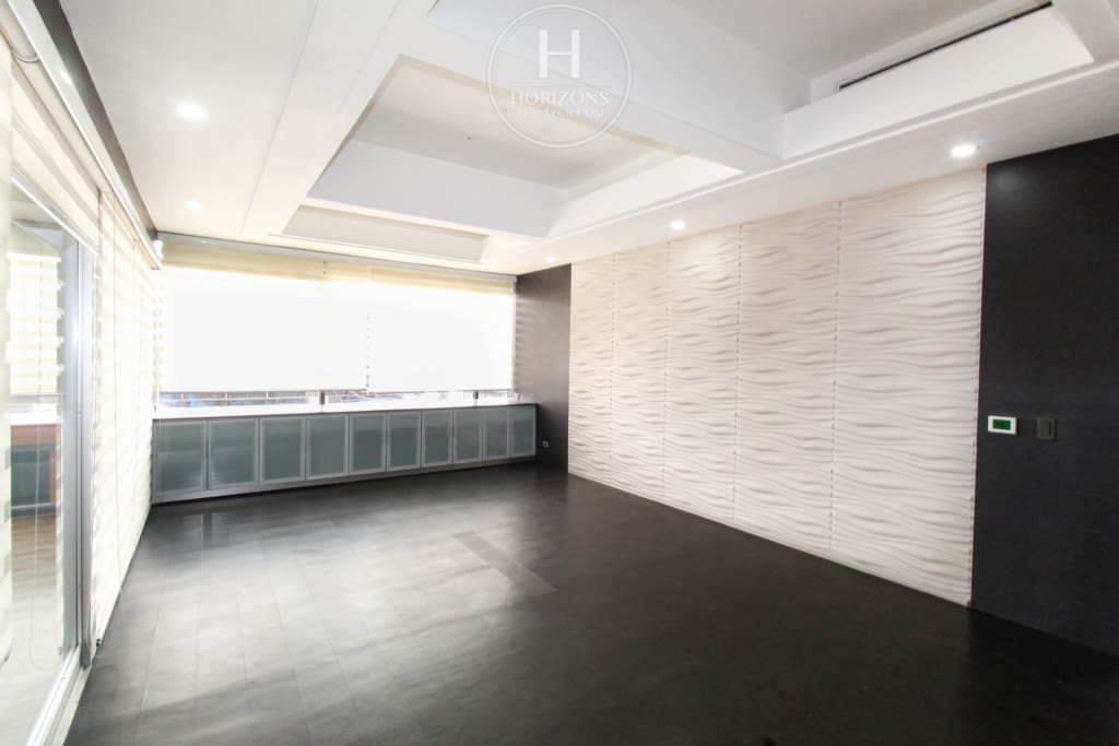 Se Alquila Oficina con Vista a las Montañas en Ofiplaza del Este, San Pedro 710m² hcr50