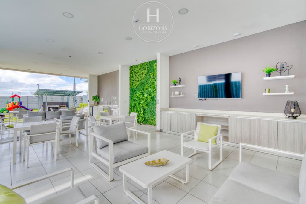 Casa en Venta en Condominio M.O. Living con Gym y Patio en San Rafael de Montes de Oca noj1043
