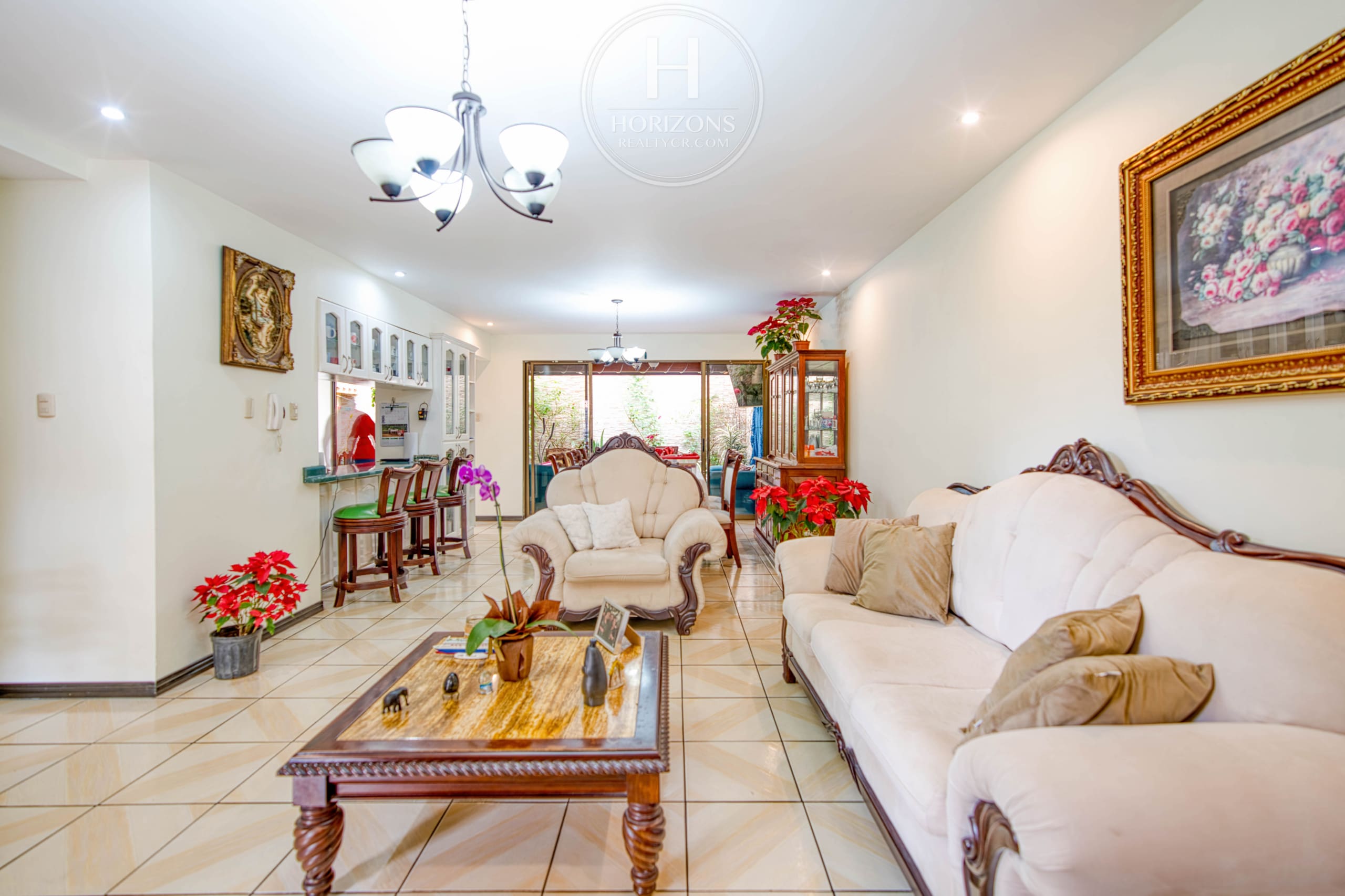 Venta de Casa Independiente en Urb Monserrat Concepcion de Tres Rios 4 Habitaciones + Terraza noj1044