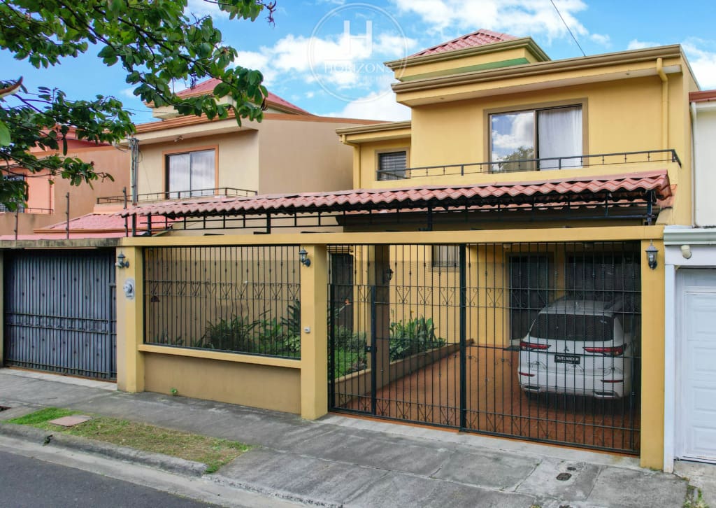 Venta De Casa Independiente En Urb Monserrat Concepcion De Tres Rios 4 Habitaciones + Terraza Noj1044