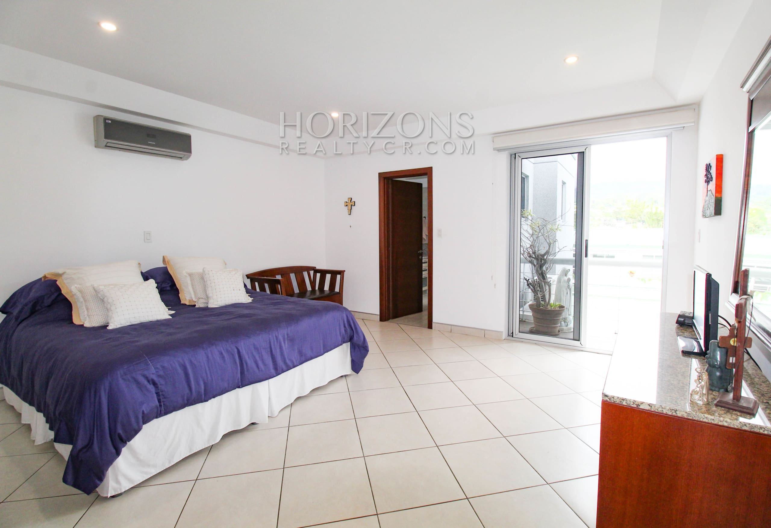 Se Alquila Casa Amueblada En Condominio Tirreno 3 Habitaciones + C. Servicios Escazu njv76