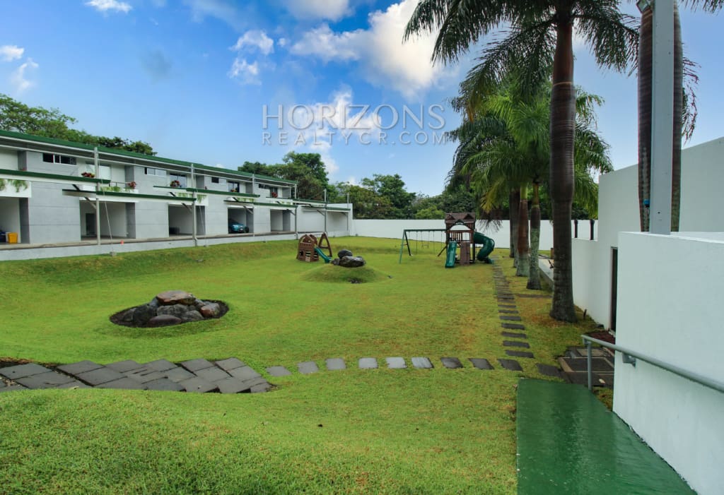 Se Alquila Casa Amueblada En Condominio Tirreno 3 Habitaciones + C. Servicios Escazu njv76