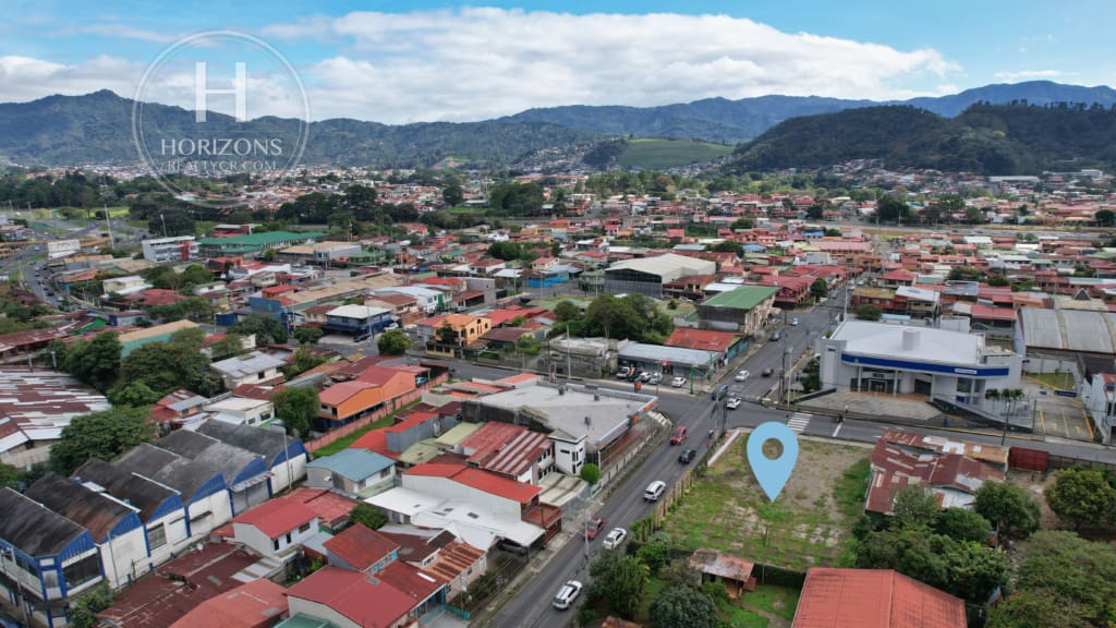 Se Vende Lote esquinero en Curridabat Centro 947 m² Frente a Banco Nacional Uso Comercial nja1330
