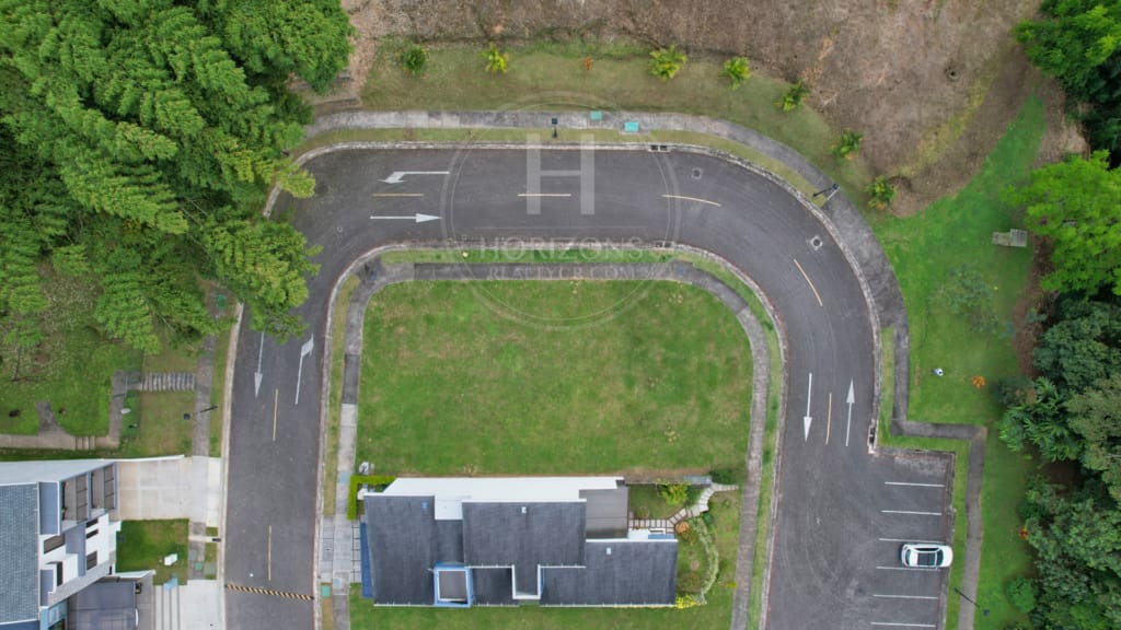 Lote 527m2 con Vista a Reserva Disponible en Condominio Las Rusias Granadilla Curridabat nja1318