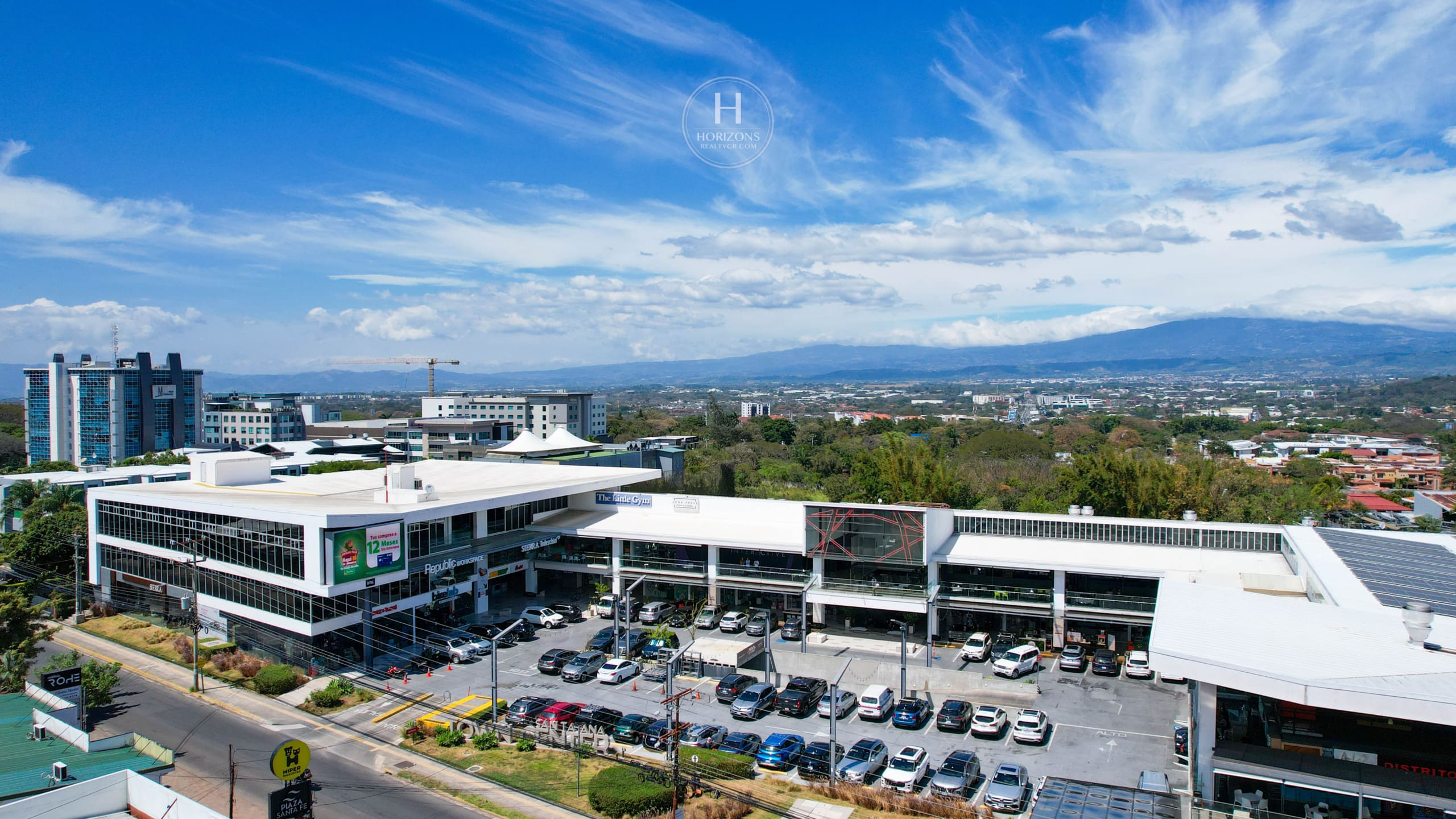 Local en Alquiler en Santa Ana Town Center  Ubicación Estratégica y Alto Tránsito noj1054
