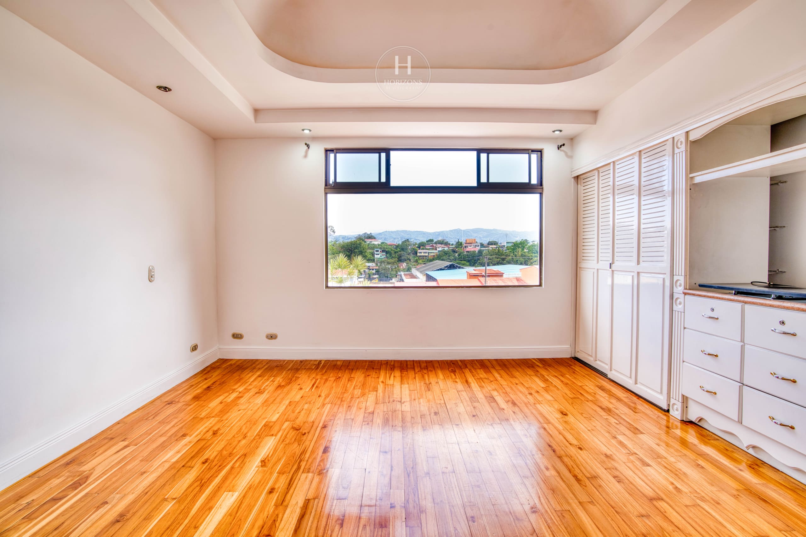 Se Vende Casa Condominio en Sabanilla 3 Habitaciones + Terraza noj1057