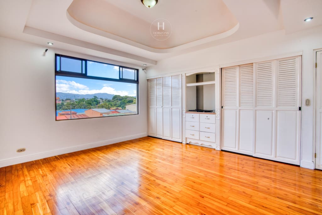 Se Vende Casa Condominio en Sabanilla 3 Habitaciones + Terraza noj1057