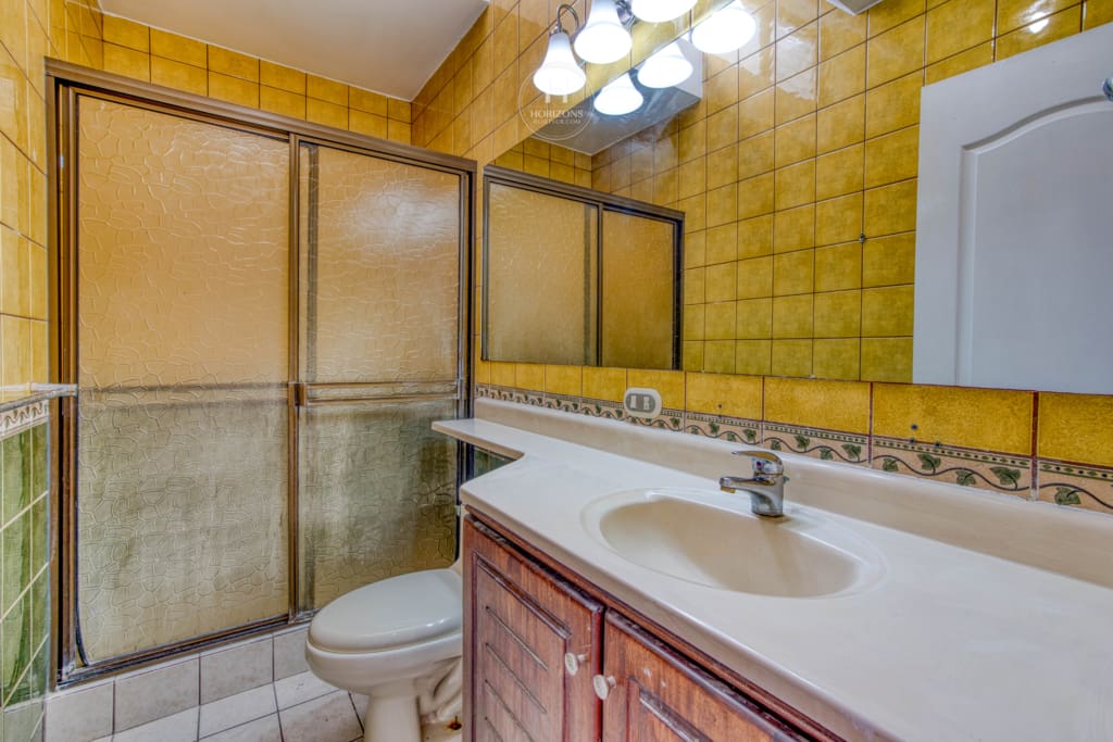Se Vende Casa Condominio en Sabanilla 3 Habitaciones + Terraza noj1057