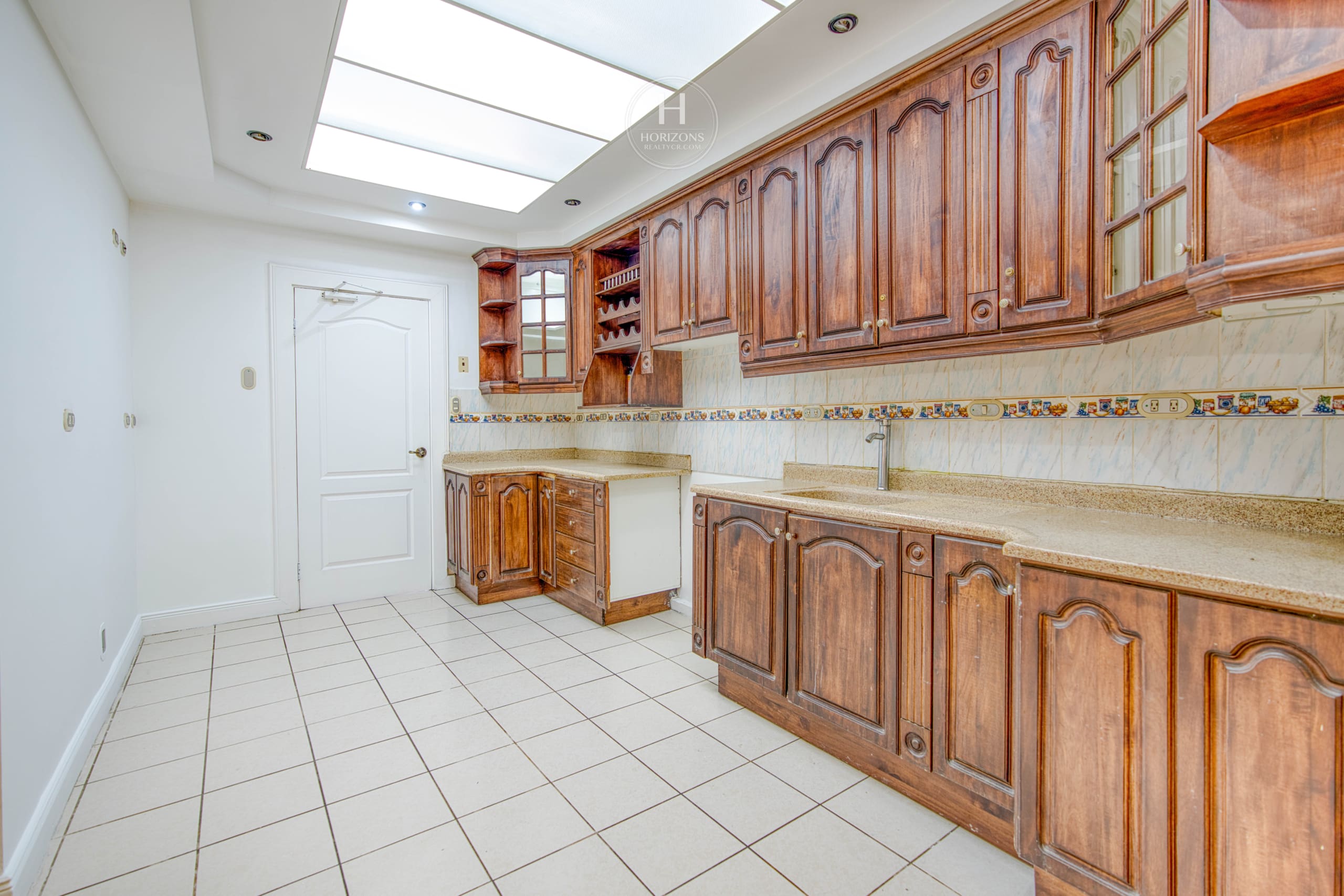 Se Vende Casa Condominio en Sabanilla 3 Habitaciones + Terraza noj1057