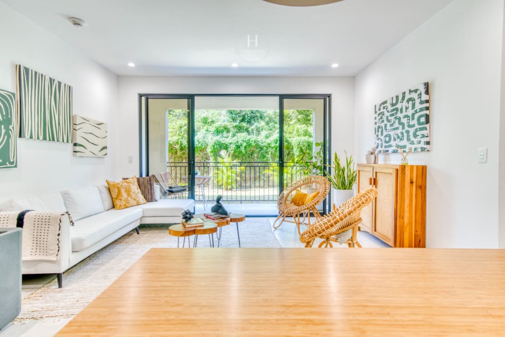 Prenventa de Apartamentos de Lujo Condominio Roble Sabana, Santa Ana nja1325