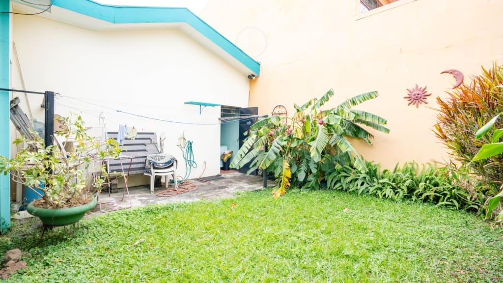 Oportunidad Comercial en La Sabana Propiedad Esquinera con Alto Potencial 4 habitaciones noj1052