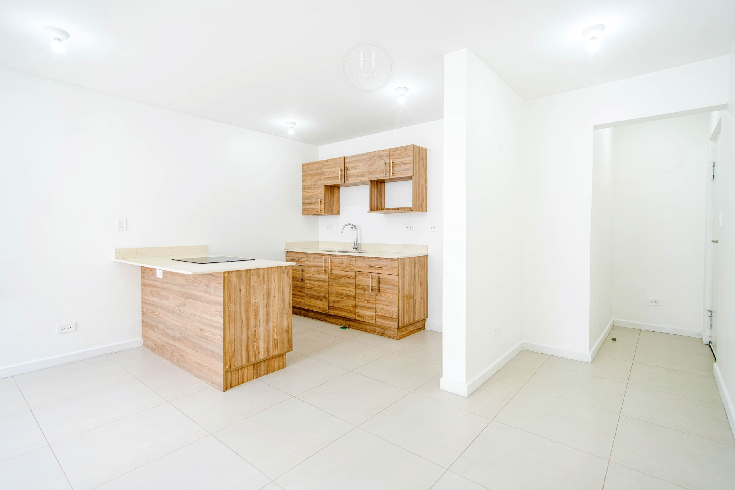 Venta de Complejo de Apartamentos en Curridabat Inversión Rentable noj1053
