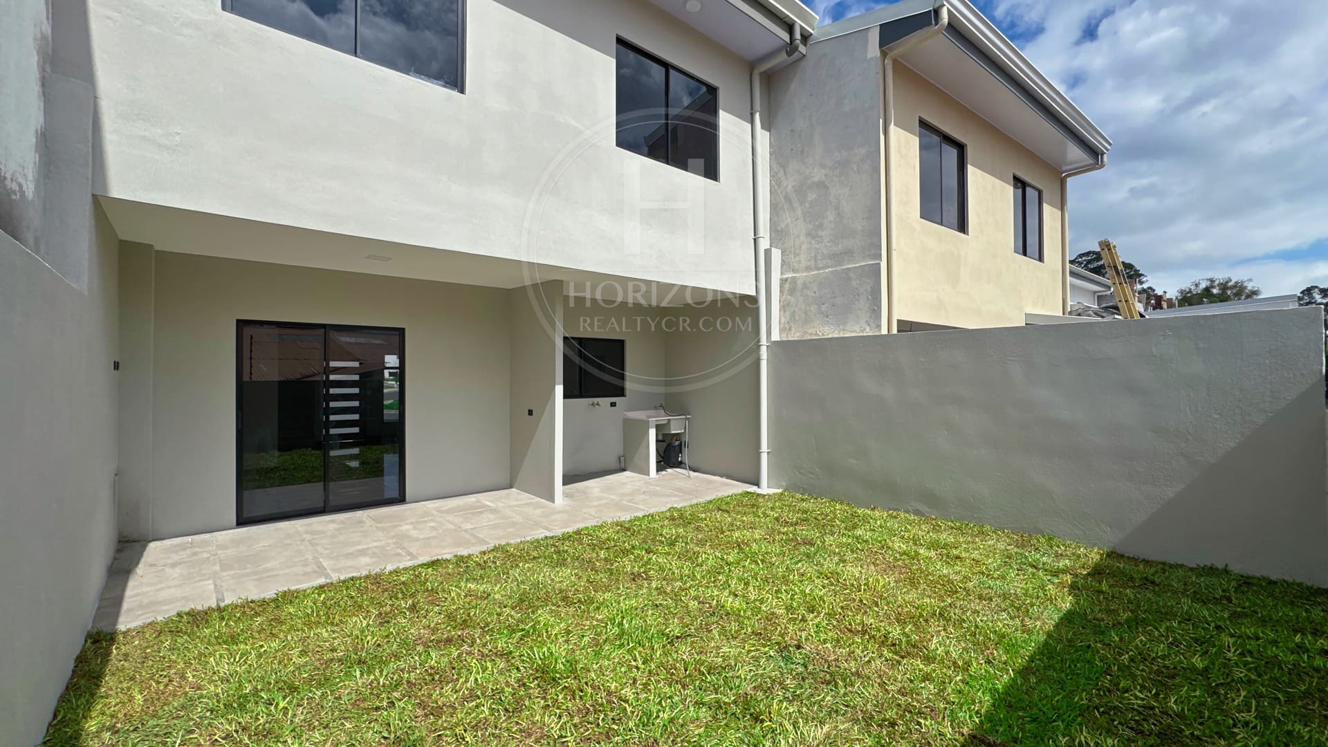 Estrene Casa en Condomino Terralta 3 habitaciones 208m2 nja1326