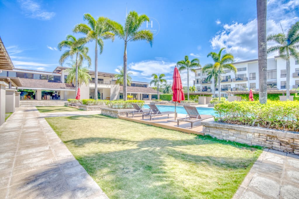 Prenventa de Apartamentos de Lujo Condominio Roble Sabana, Santa Ana nja1325