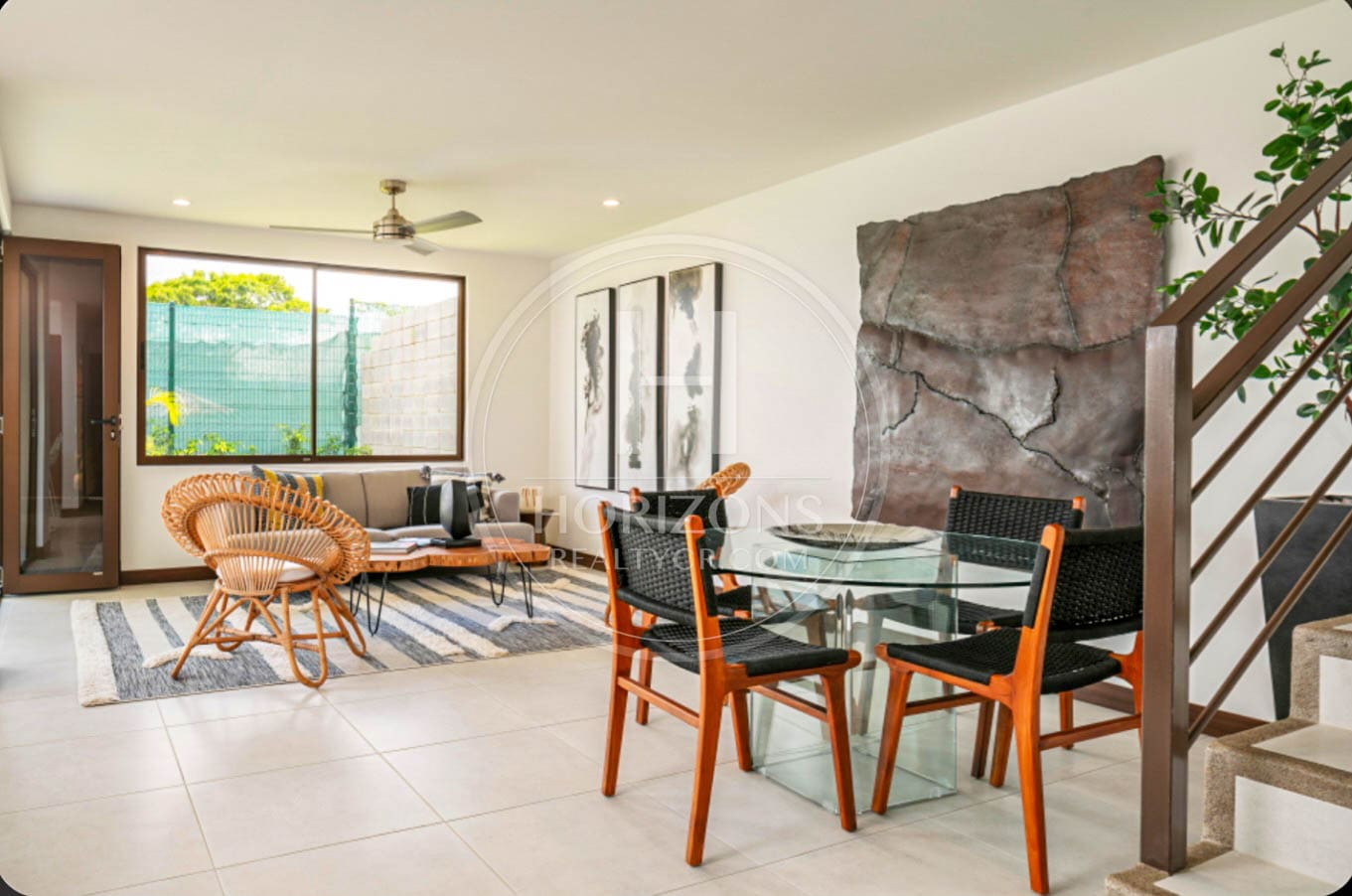 Preventa de Casas de Lujo en Condominio Parques del Sol Santa Ana noj1070