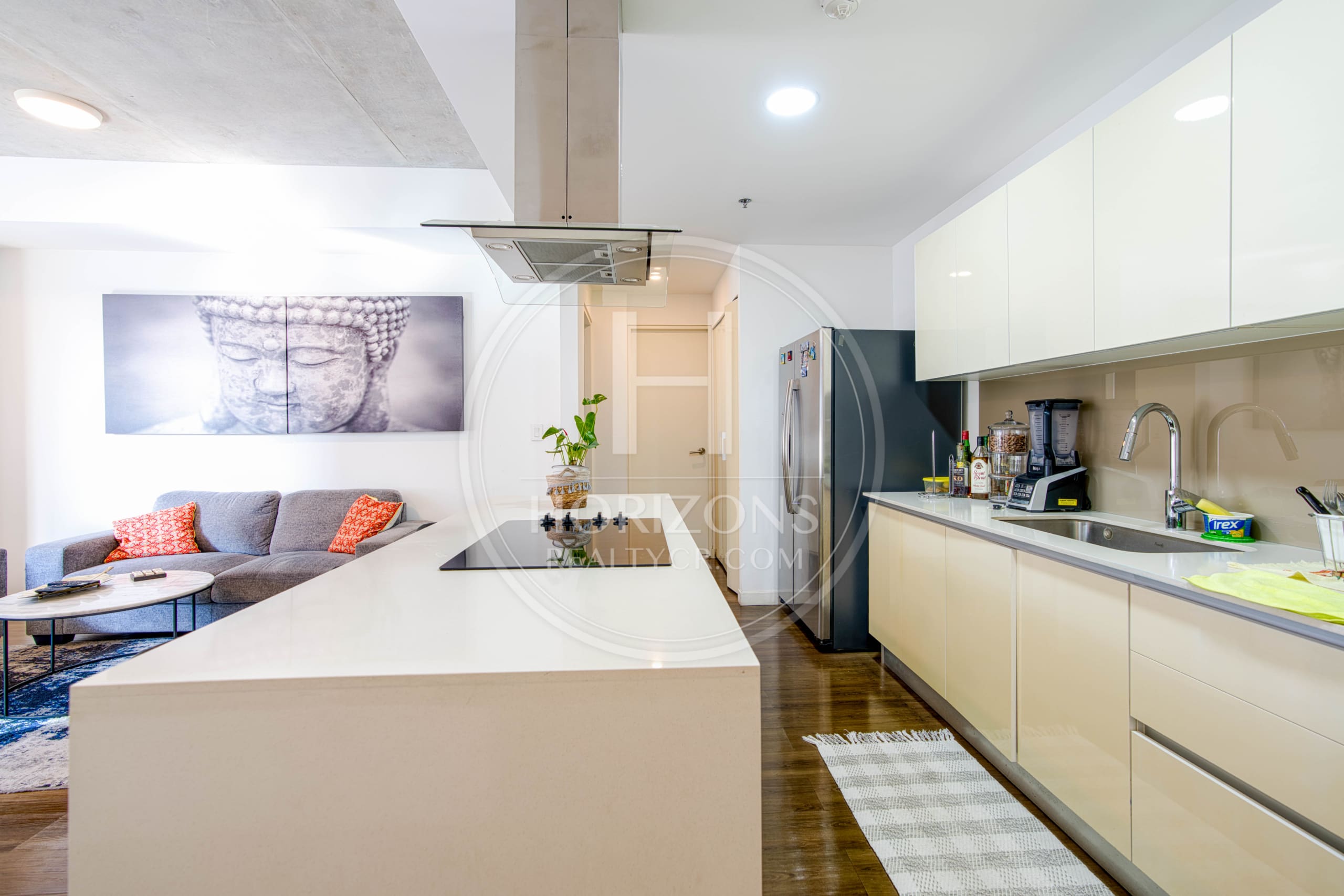 Apartamento en Escazú Village 2 Habitaciones 2 Baños 2 Parqueos noj1063