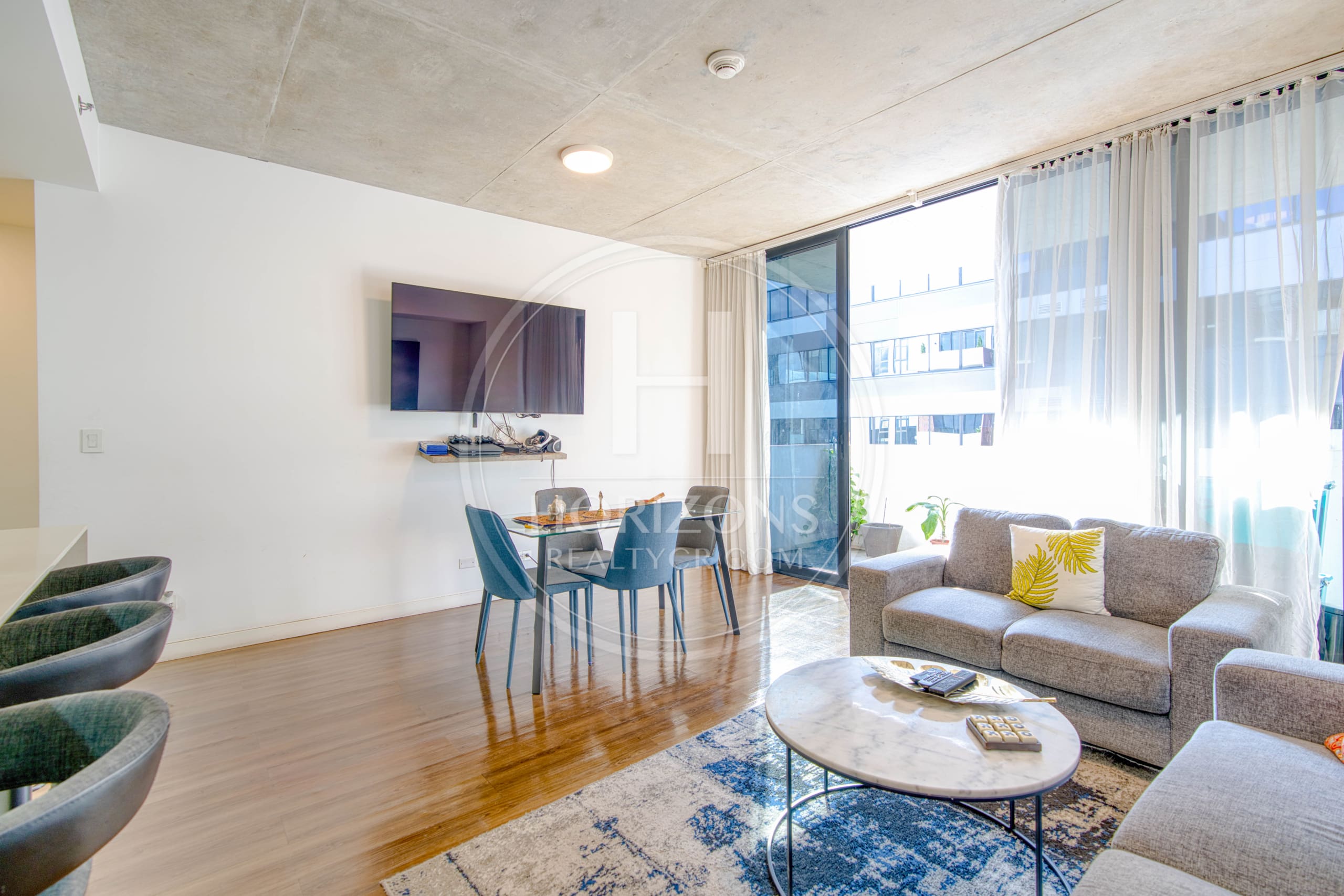 Apartamento en Escazú Village 2 Habitaciones 2 Baños 2 Parqueos noj1063