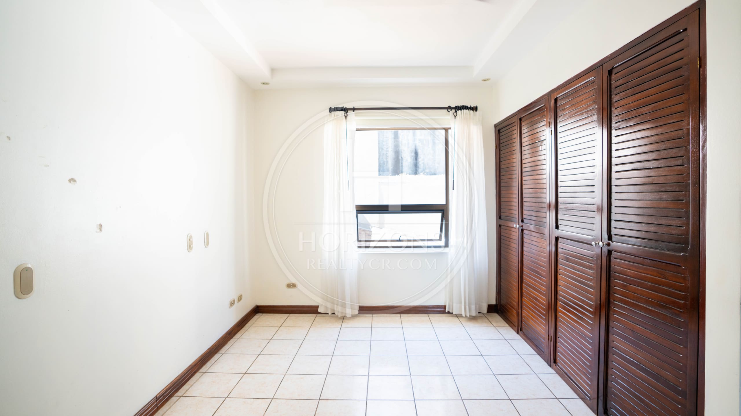 Se Alquila Casa en Sabanilla 3 Habitaciones + Habitación de Servicio noj1060