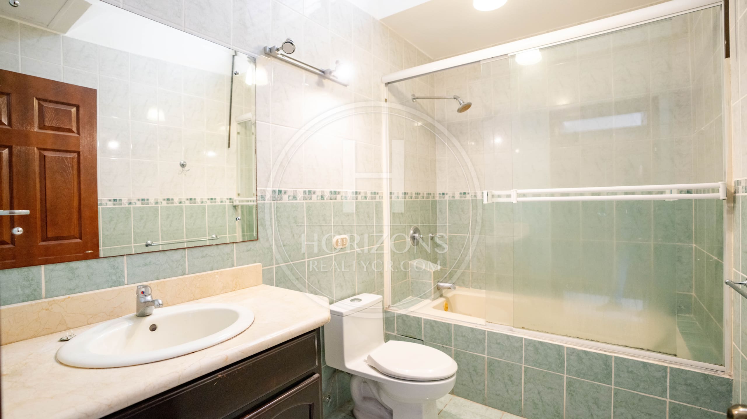 Se Alquila Casa en Sabanilla 3 Habitaciones + Habitación de Servicio noj1060