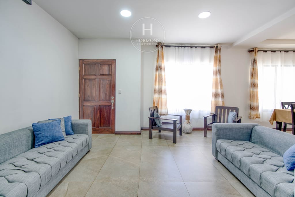Se Vende Casa en Condominio Terralta 2 Habitaciones + 3 Estacionamientos noj1059