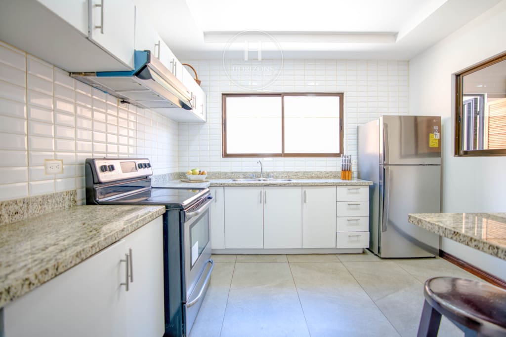 Se Vende Casa en Condominio Terralta 2 Habitaciones + 3 Estacionamientos noj1059