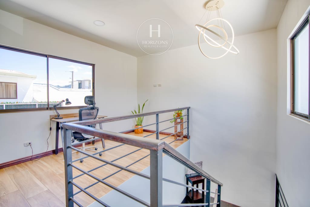 Se Vende Casa en Condominio Terralta 2 Habitaciones + 3 Estacionamientos noj1059