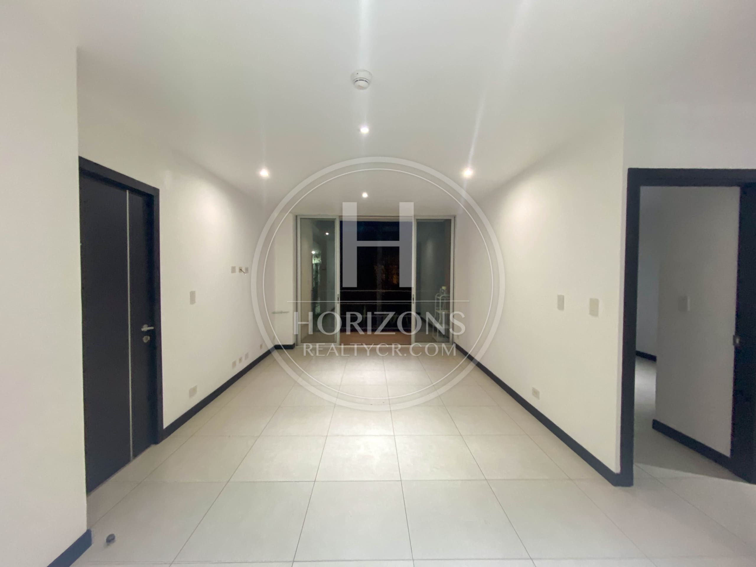 Se Alquila Apartamento con Linea Blanca en Curridabat 2 Habitaciones noj1061