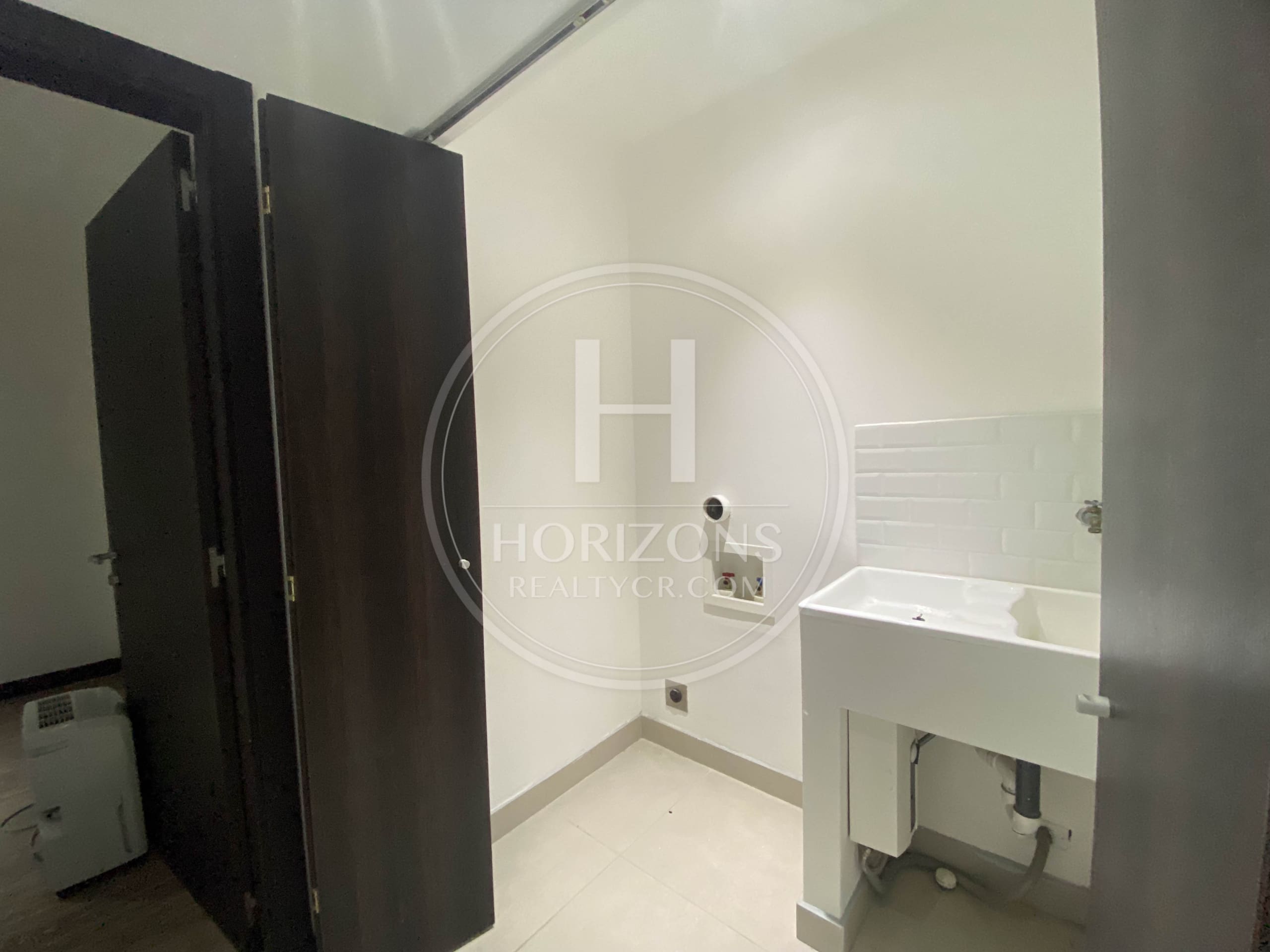 Se Alquila Apartamento con Linea Blanca en Curridabat 2 Habitaciones noj1061