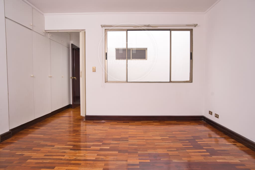 Alquilo Apartamento En San Pedro a 1.4km de la UCR 3 Habitaciones nja1332