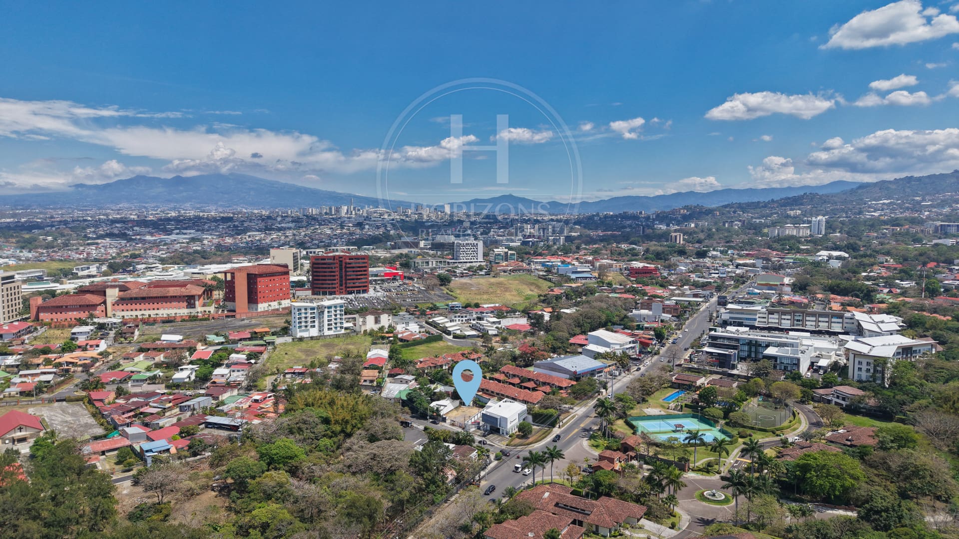 Guachipelín Escazú Lote de 560 m² para Desarrollo Residencial o Comercial Ubicación Estrategica nja1336