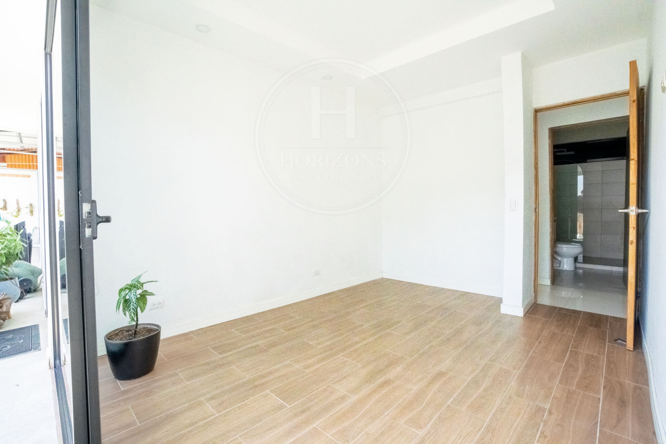 En Alquiler Moderna Casa de Una Planta Santo Domingo de Heredia nja1337