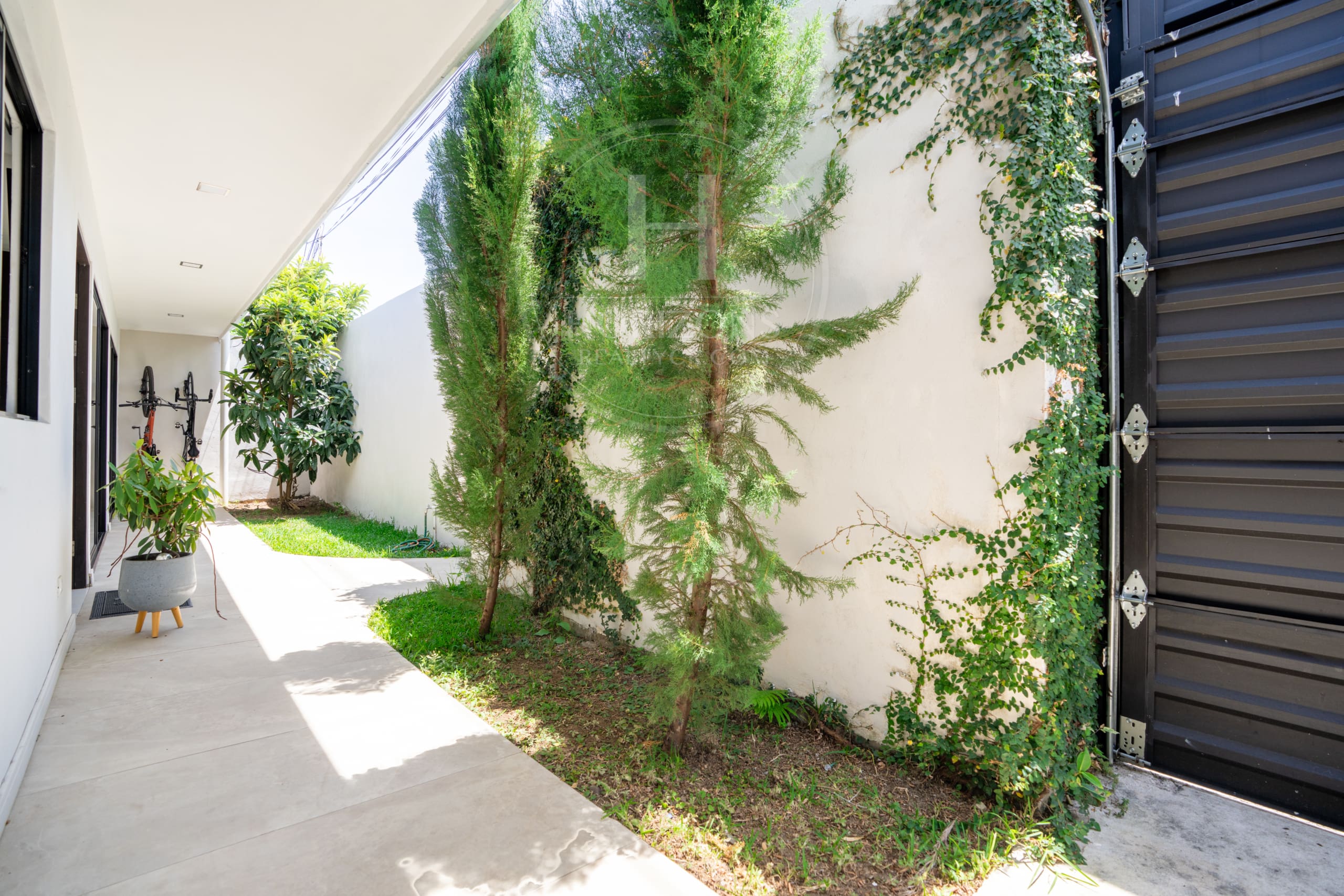 En Alquiler Moderna Casa de Una Planta Santo Domingo de Heredia nja1337