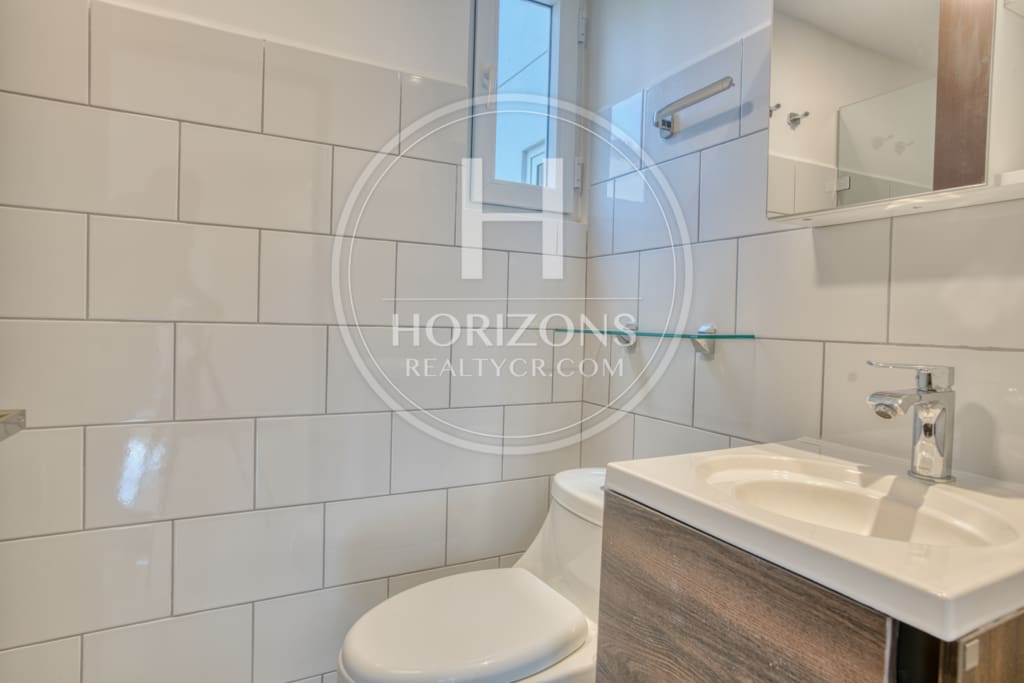 Venta de Apartamento Nuevo en Condominio Khaya Curridabat 3 Habitaciones  nja1343