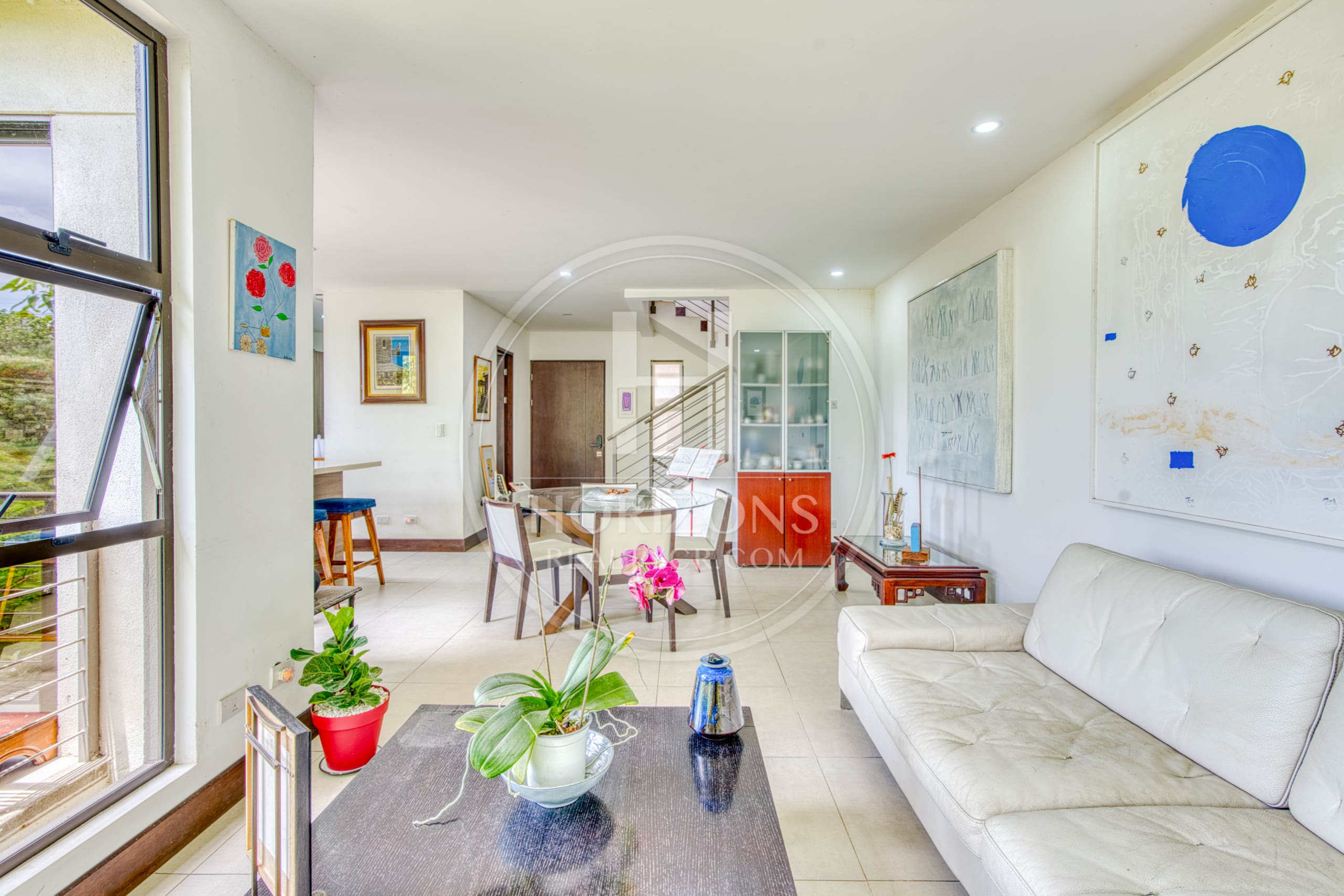 Se Vende Casa con Patio en Condominio La Estefana 3 Habitaciones 4 Estacionamientos noj1074