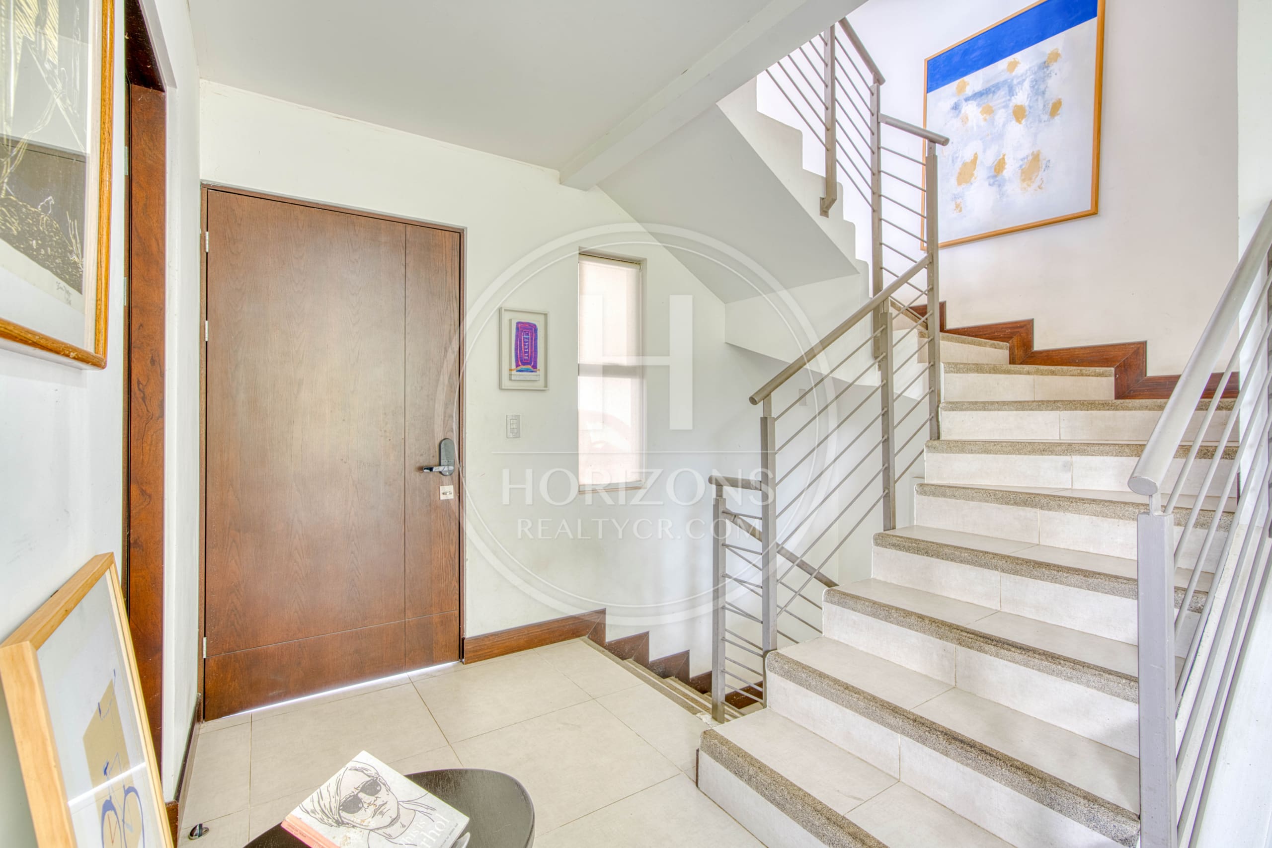 Se Vende Casa con Patio en Condominio La Estefana 3 Habitaciones 4 Estacionamientos noj1074