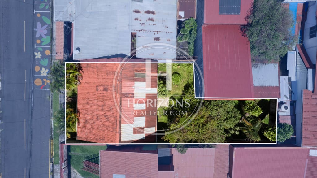 Se Vende Lote Plano en Tibás 340m² con Excelente Ubicación Comercial noj1077