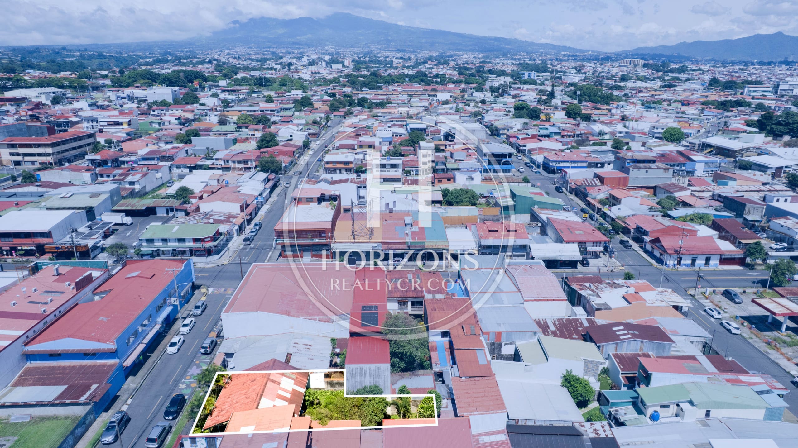 Se Vende Lote Plano en Tibás 340m² con Excelente Ubicación Comercial noj1077