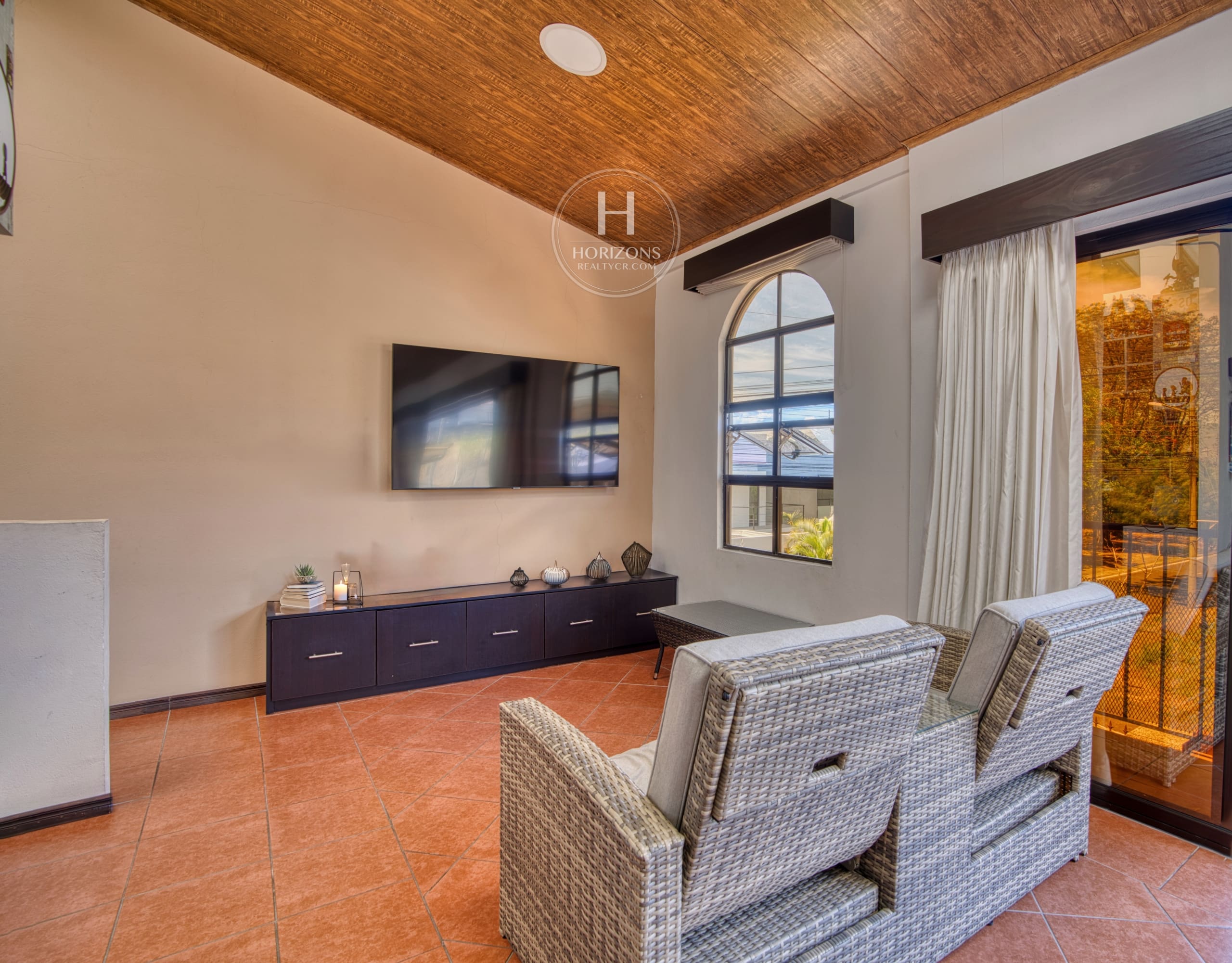 Casa  en Venta Tres Ríos Residencial Omega con 4 Habitaciones mas Oficina nja1347