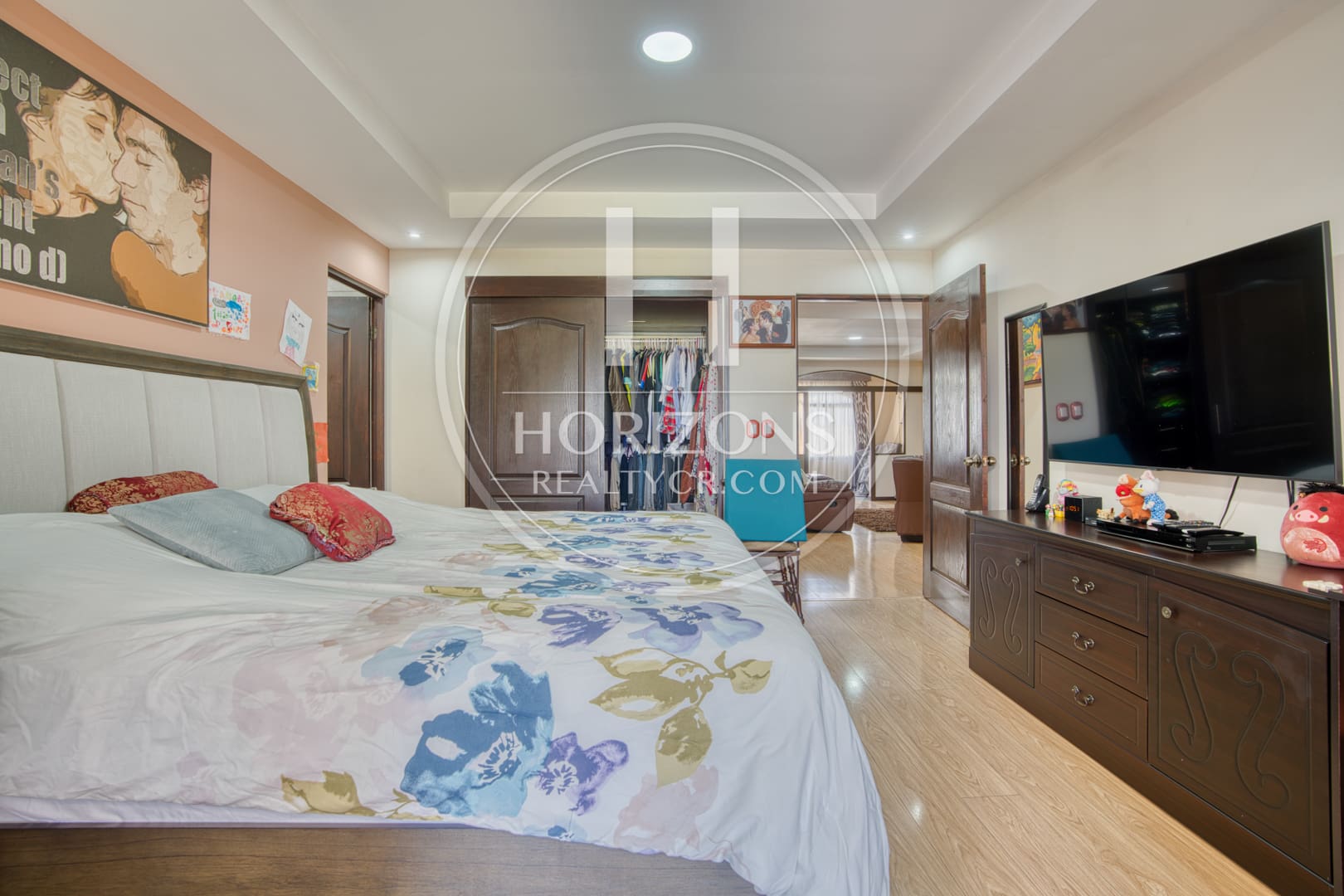 Casa  en Venta Tres Ríos Residencial Omega con 4 Habitaciones mas Oficina nja1347