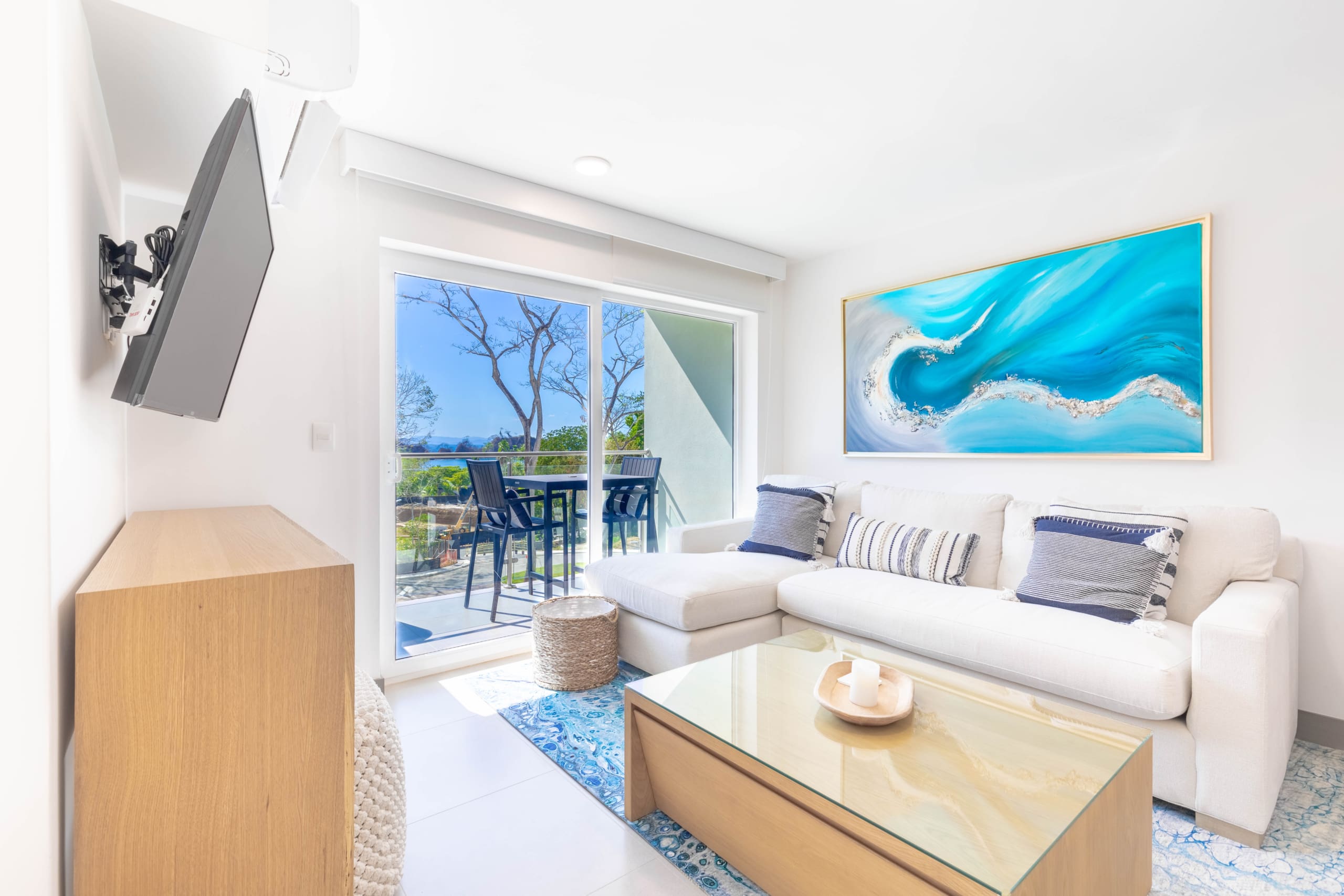 Se Vende Apartamento con Vista al Mar en Punta Leona, 2 Habitaciones noj1098