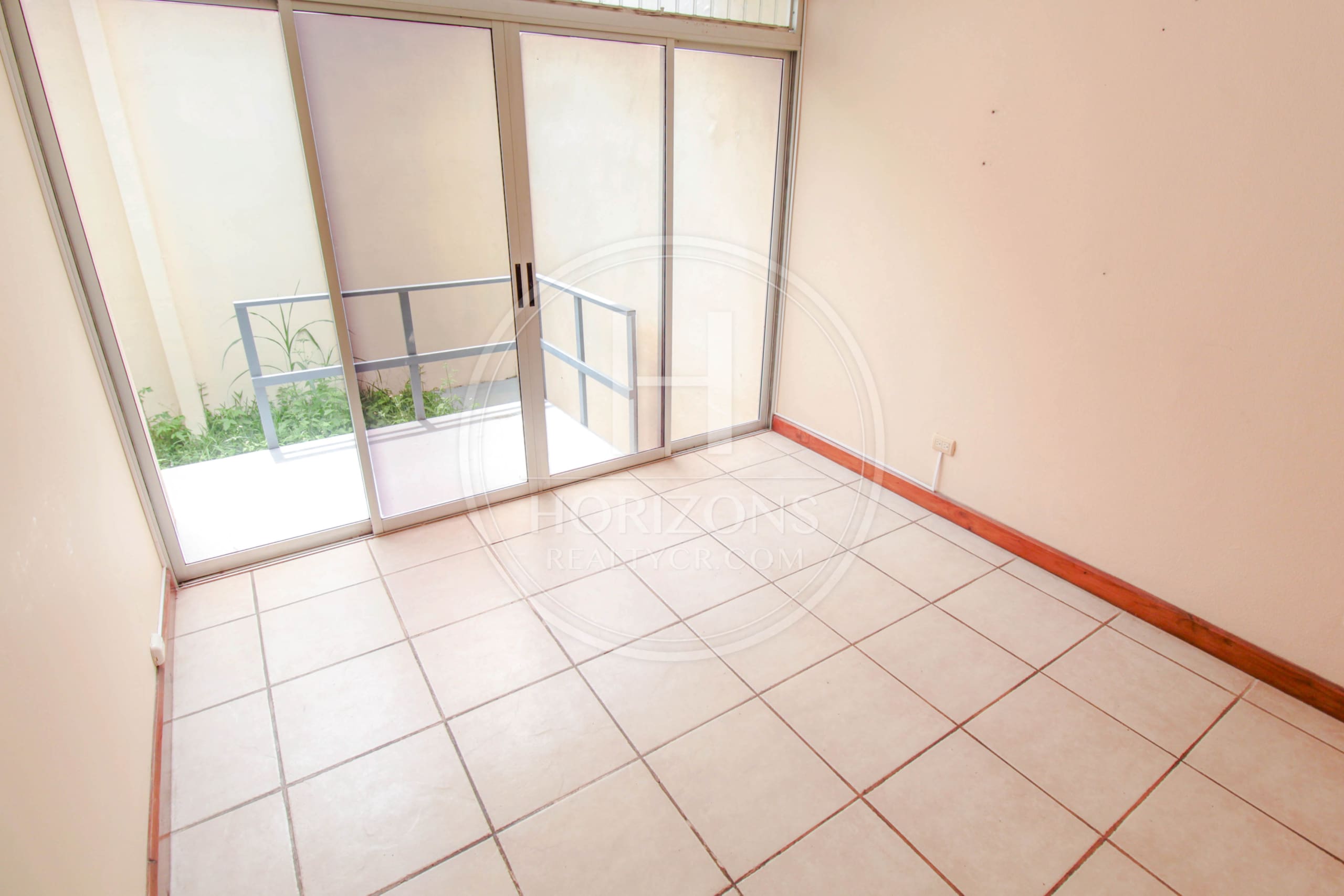 Se Vende Casa Independiente en Curridabat, 3 Habitaciones noj1099