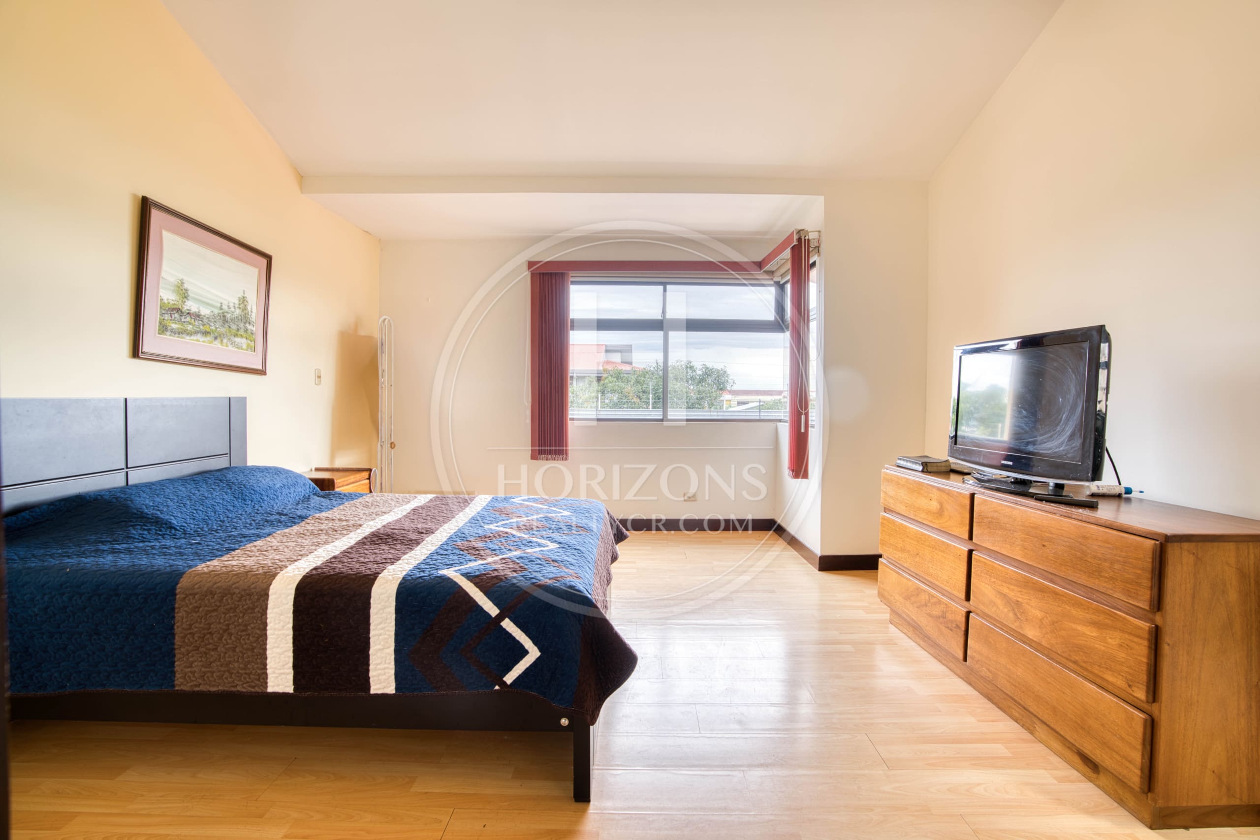 Casa en Venta en Condominio Xicoyan en Sabanilla con 4 Habitaciones y Oficina noj1096