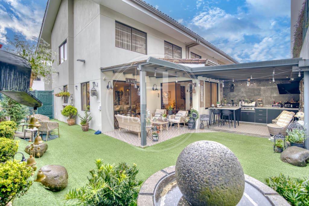 Casa En Venta En Condominio La Estefana Con Jardín Privado 3 Habitaciones Y 4 Parqueos Noj1105